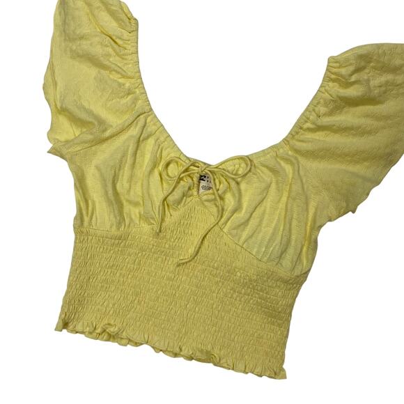 Billabong Yellow Crop Top w Smocked Waist - Picture 2 of 4